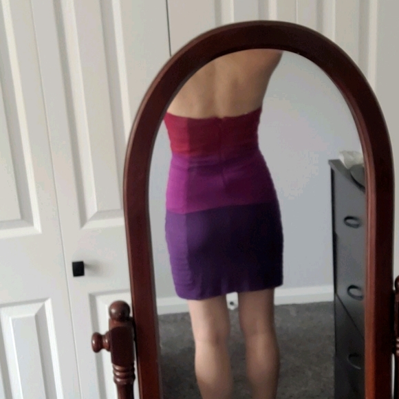 Strapless Body Con Dress - Picture 3 of 6